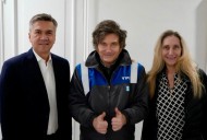 El gobernador Zdero se reunió con Milei en Buenos Aires