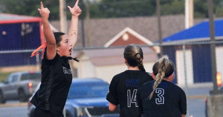 Warriors blow past Taylor County