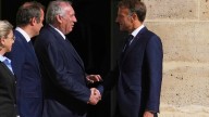 After government collapse, France struggles to find a way forward : NPR