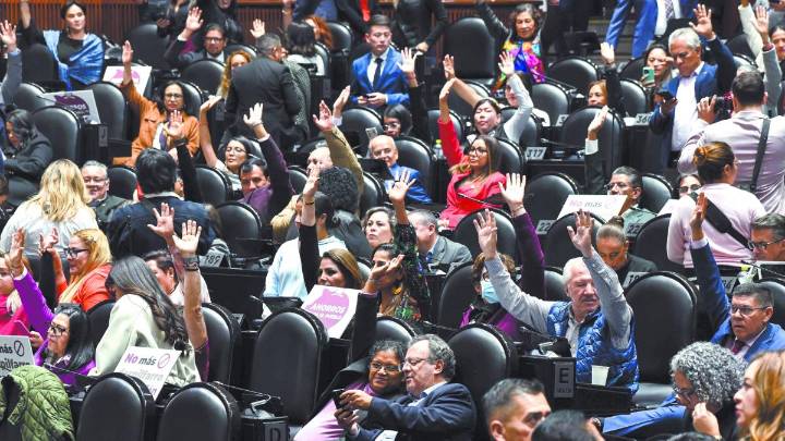 Se confrontan en San Lázaro oficialismo y oposición en arranque de glosa del primer informe de Sheinbaum