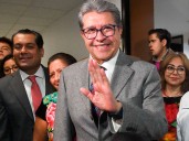 Ricardo Monreal pide esclarecer el caso de cantantes colombianos asesinados en CDMX