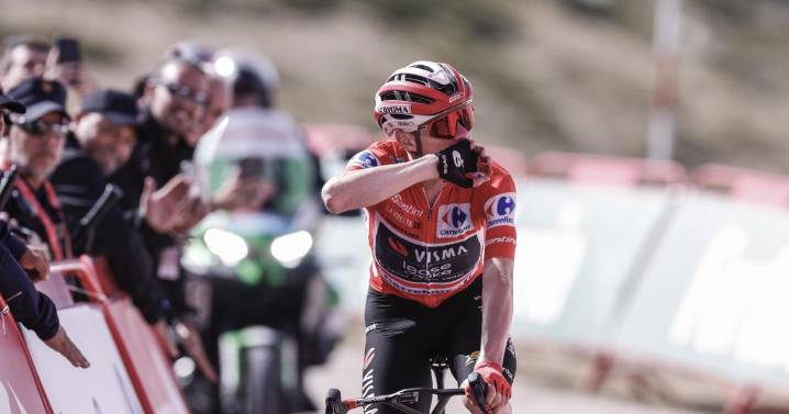 Vingegaard conquista la Bola del Mundo y abraza el triunfo final en la Vuelta