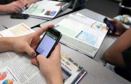Límites al celular en el aula