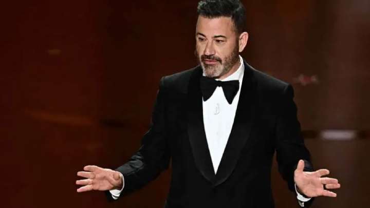 Jimmy Kimmel Vuelve y Dice que Jamás Quiso "Hablar a la Ligera" del Asesinato de Charlie Kirk