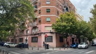 El Ayuntamiento sigue sin cerrar el hostal ilegal de Arganzuela