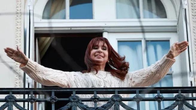 Cristina Kirchner: “El fracaso más estrepitoso y trágico del gobierno de Milei está en la macroeconomía”