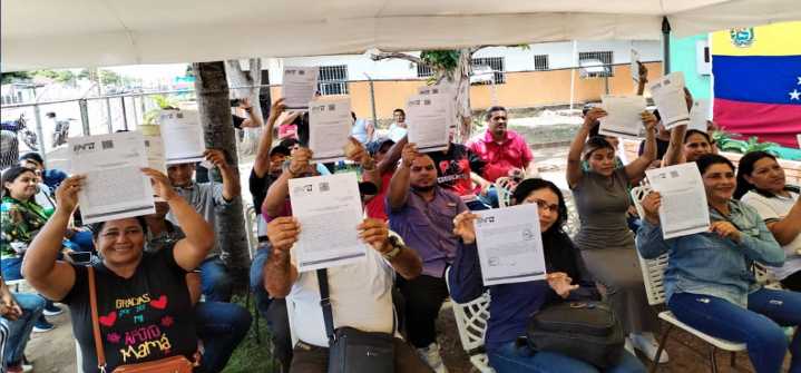 Adjudicados 19 títulos de tierra a productores del municipio Cedeño