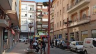 Investigan la muerte violenta de una mujer en Vilagarcía tras precipitarse su hijo por una ventana