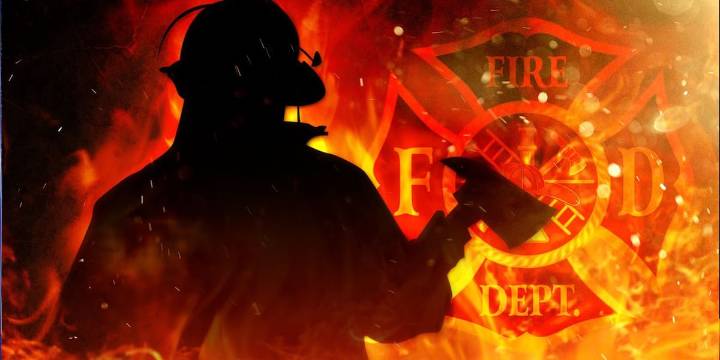 Man seriously injured in fire, rescued by first responders