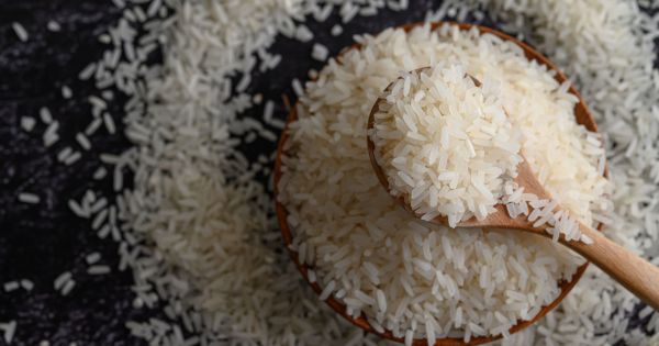 Exigen retirar esta popular marca de arroz de todos los supermercados y puntos de venta del país