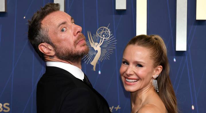 Kristen Bell & Husband Dax Shepard Strike Funny Poses on Emmys 2025 Red Carpet to Support ‘Nobody Wants This’ | 2025 Emmy Awards, Adam Brody, Emmy Awards, Erin Foster, Jackie Tohn, justine lupe, Krist