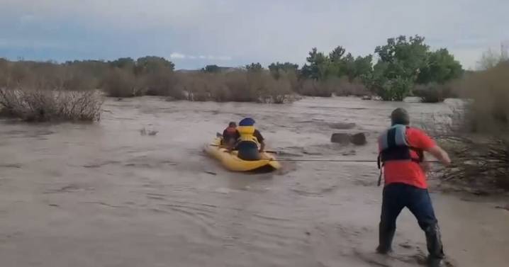 WATCH: Man rescued from flash flood in Green River
