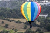 Man Falls to His Death After Allegedly ‘Climbing Out’ of Hot Air Balloon Mid