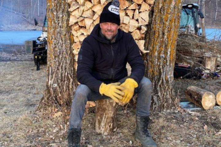 ‘Transformers’ Star Josh Duhamel Owns a ‘Doomsday Cabin’