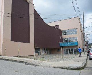 Teatro Municipal de Santa Rosa sigue sin fecha de entrega