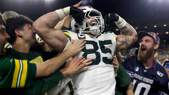 Tucker Kraft gives offense ‘5-headed dragon’ comparison after career night