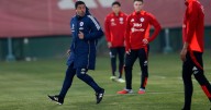 “Rotura de ligamento cruzado anterior”: grave lesión golpea a la Roja de Córdova para el duelo ante el Uruguay de Bielsa