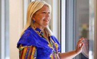 Carrió reveló que está de novia con un hombre de 95 años "muy famoso"