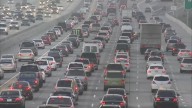 Críticos afirman que el fondo de 'Vehicle Miles Traveled' de California es un impuesto oculto