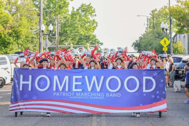 PHOTOS: Scenes from Homewood High School Homecoming 2025