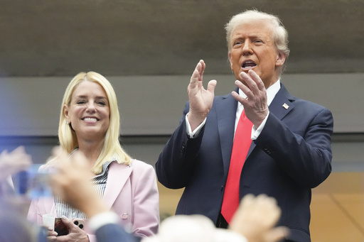 Final del US Open entre Sinner y Alcaraz se retrasa por seguridad. Trump recibe aplausos y abucheos
