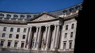 El Tribunal de apelaciones falla a favor de la EPA, permitiendo la cancelación de subvenciones ambientales