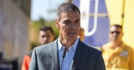 Insultan a Sánchez durante una visita a Cuenca junto a Page
