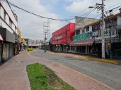 Tlalnepantla despliega operativo de reordenamiento comercial en zona centro