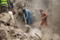 Afghanistan airdrops commandos to rescue earthquake survivors