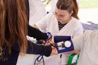 Controles de tensión arterial en Plaza Mitre