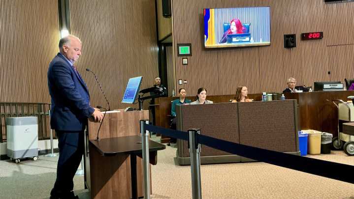 Phoenix taps Ed Zuercher to lead city again on 5