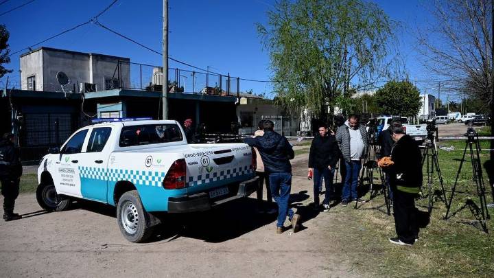 El Ministro de Seguridad bonaerense dijo que el triple femicidio fue "una trampa organizada por una banda narco"