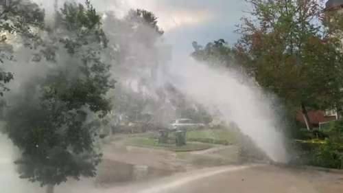 Montrose residents say water leak soaked neighborhood for hours before crews responded