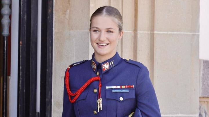 La princesa Leonor llega a la Academia General del Aire