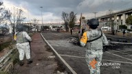Buscan al chofer de la pipa; videos muestran personas saliendo en llamas