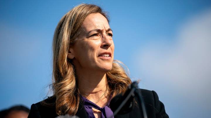 Sherrill tops Ciattarelli by 8 points in New Jersey governor’s race polling