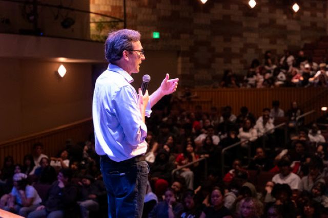 WA governor wants to boost state’s low rate of federal student aid applications