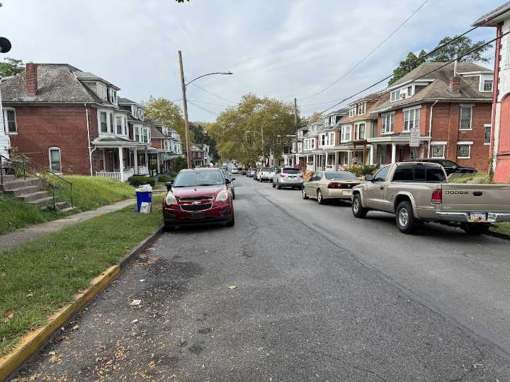Shooting debris injures 5-year-old girl sitting in Harrisburg car
