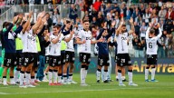 El Burgos remonta al Málaga y sigue fuerte en El Plantío