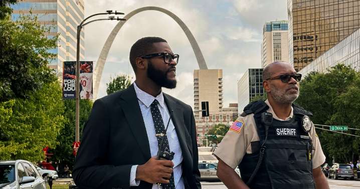 St. Louis sheriff’s enemies gather for hearing on bill defining his office’s duties