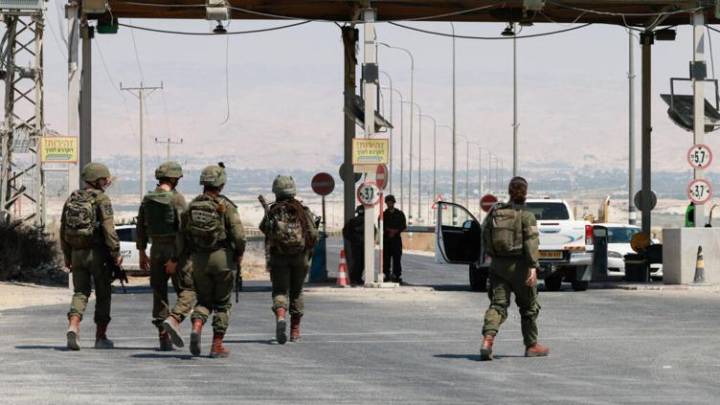 Cerró Israel el Paso de Allenby: palestinos atrapados en Cisjordania