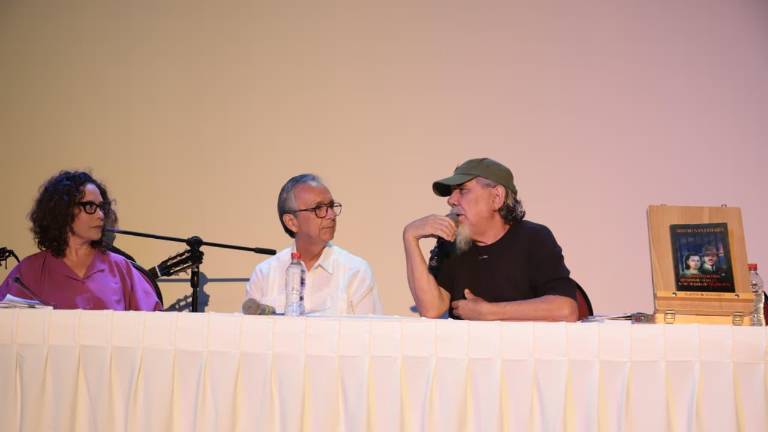 Entre memoria y amor: Arturo Santamaría Gómez presenta su nueva novela en Mazatlán