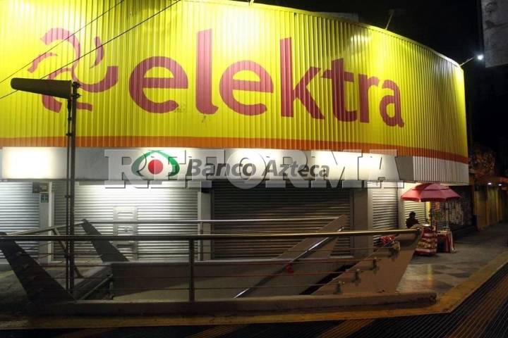Admite nueva Corte recurso  de Elektra contra deuda fiscal