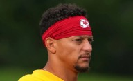 Patrick Mahomes on track to recover Chiefs weapons, Ravens can’t confirm the same for Lamar Jackson yet