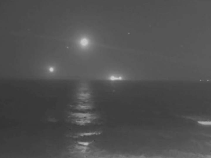 Un congresista de EE.UU. dice que hay "cinco o seis" bases submarinas de OVNIS en las Bahamas