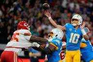 Justin Herbert, Chargers outlast Chiefs in season opener in Brazil