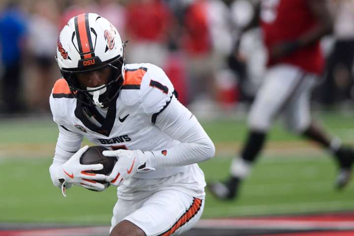 Behren Morton throws 4 TD passes in unbeaten Texas Tech’s 45-14 victory over winless Oregon State