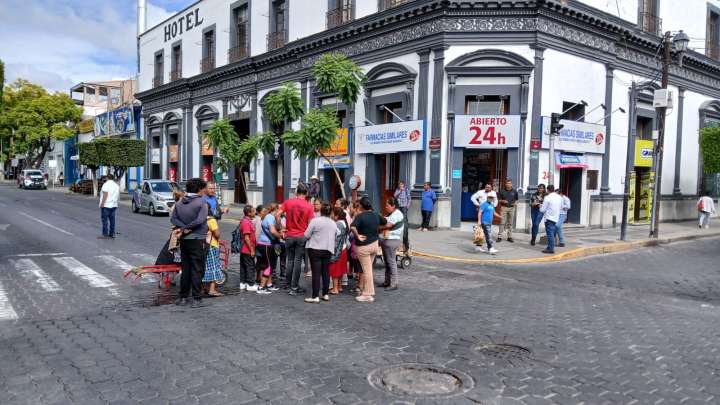Tras acuerdo con ayuntamiento vendedoras liberan calles en Tehuacán