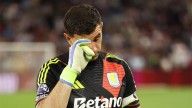 El drama del "Dibu" Martínez: Se despidió del Aston Villa, pero no logró fichar en ningún equipo y ahora está "cortado" El arquero deberá seguir en el equipo "villano".