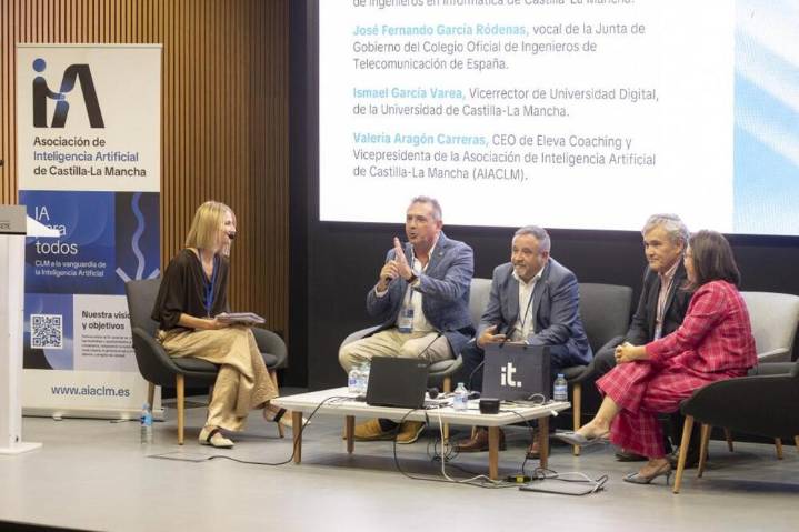 Se presenta la Asociación de Inteligencia Artificial de CLM